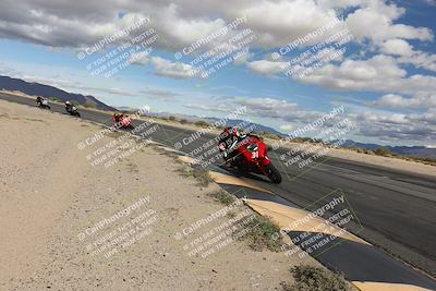 media/Nov-16-2025-Race Pace (Sun) [[8c5fa54630]]/Verified Riders/6-Turn 10 Inside (1145am)/